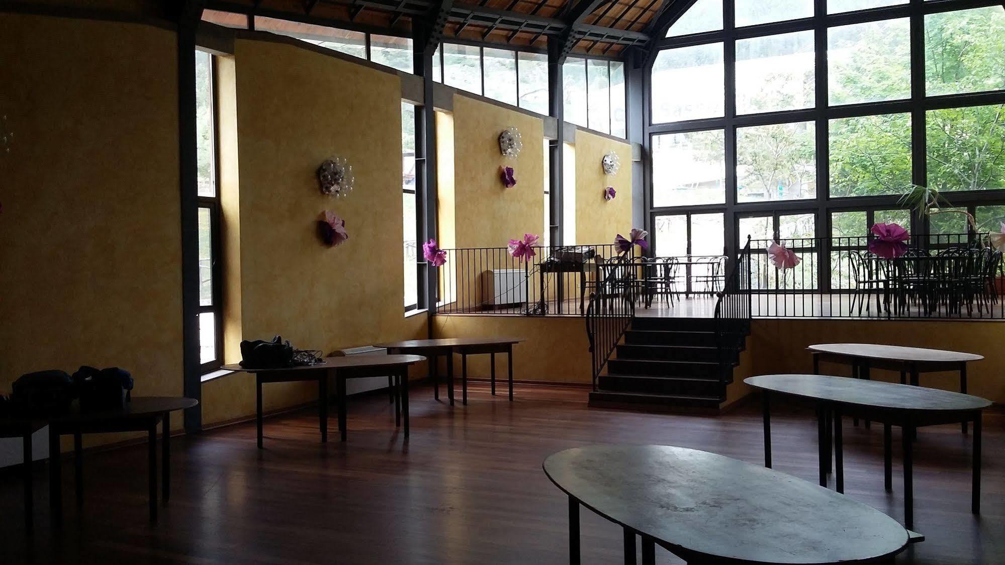 Hotel Cristallo Assergi Dış mekan fotoğraf